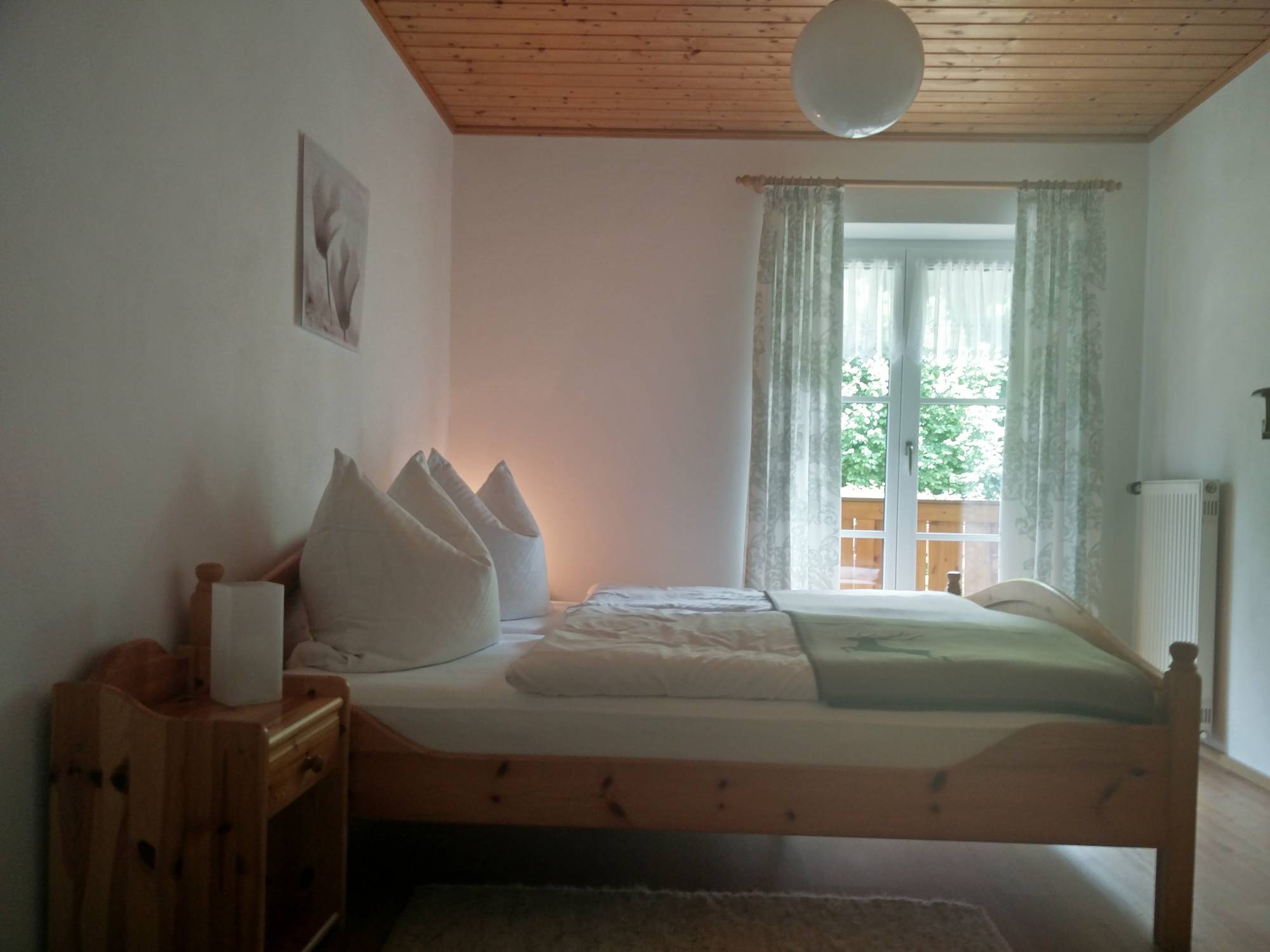 Schlafzimmer 2